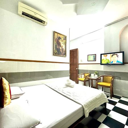 Hotel Khach San Tuan Vu Thành Pho Ho Chí Minh Esterno foto